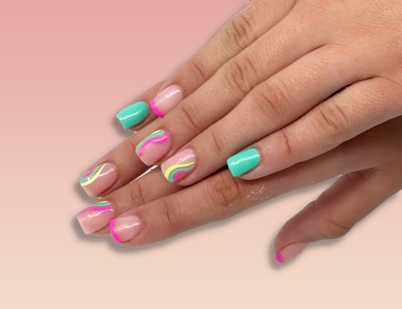 Pastel Wavy Lines