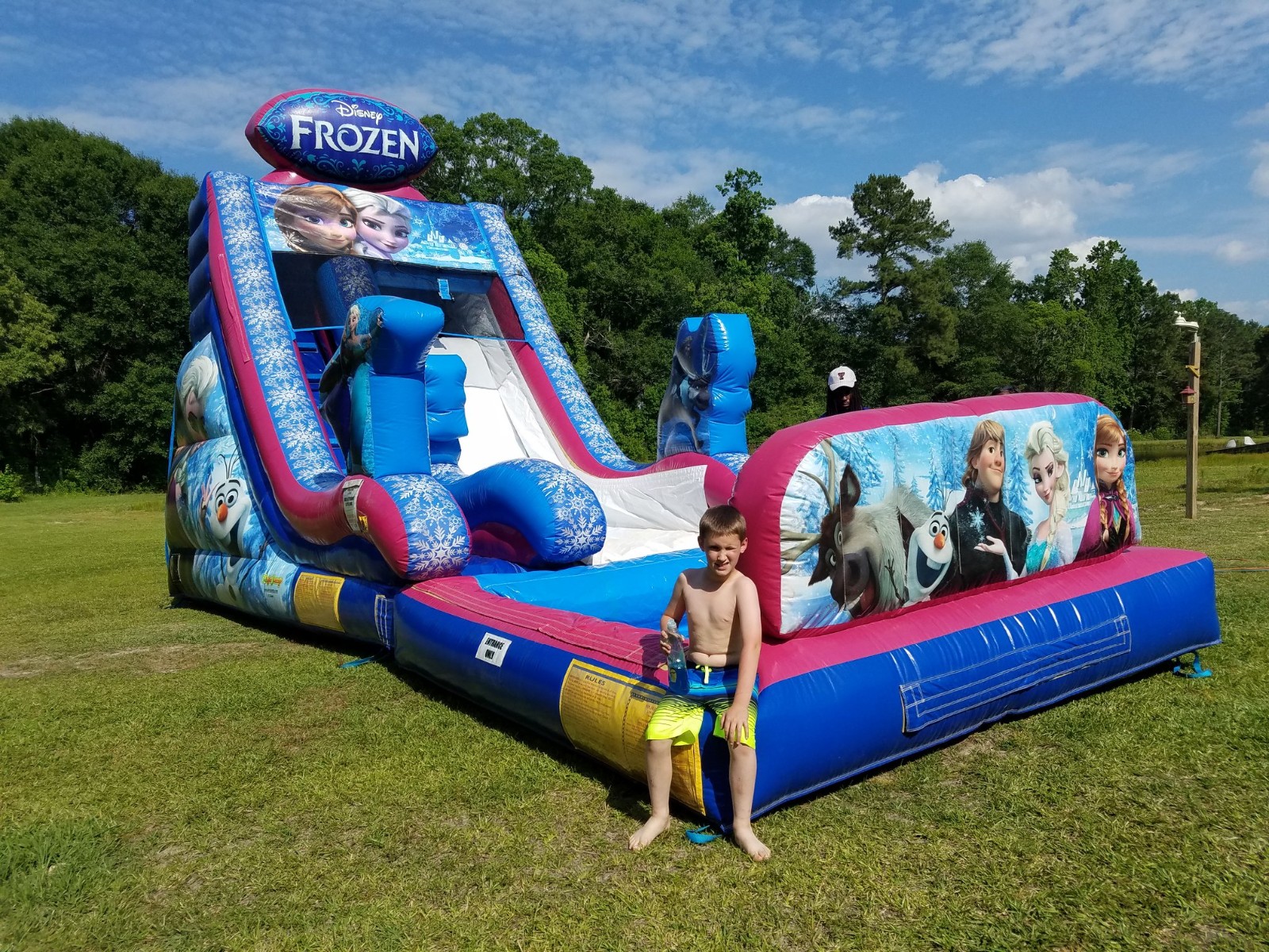 FROZEN SLIDE w/POOL 