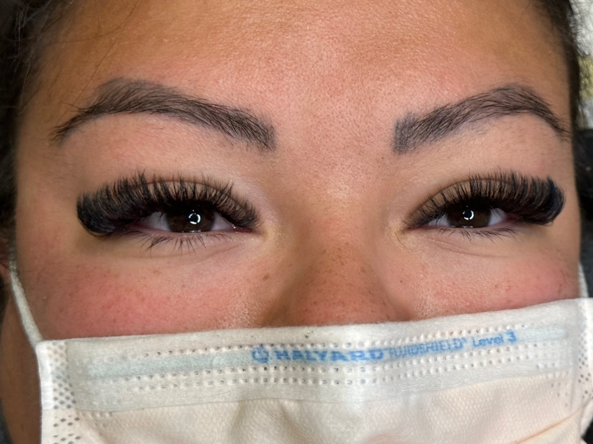 Volume EyeLash Extensions